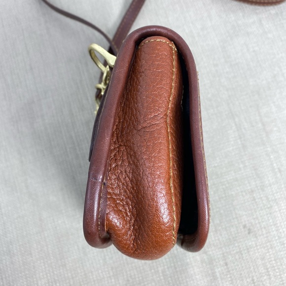 LIZ CLAIBORNE VINTAGE MINI CROSSBODY BAG - Picture 7 of 8